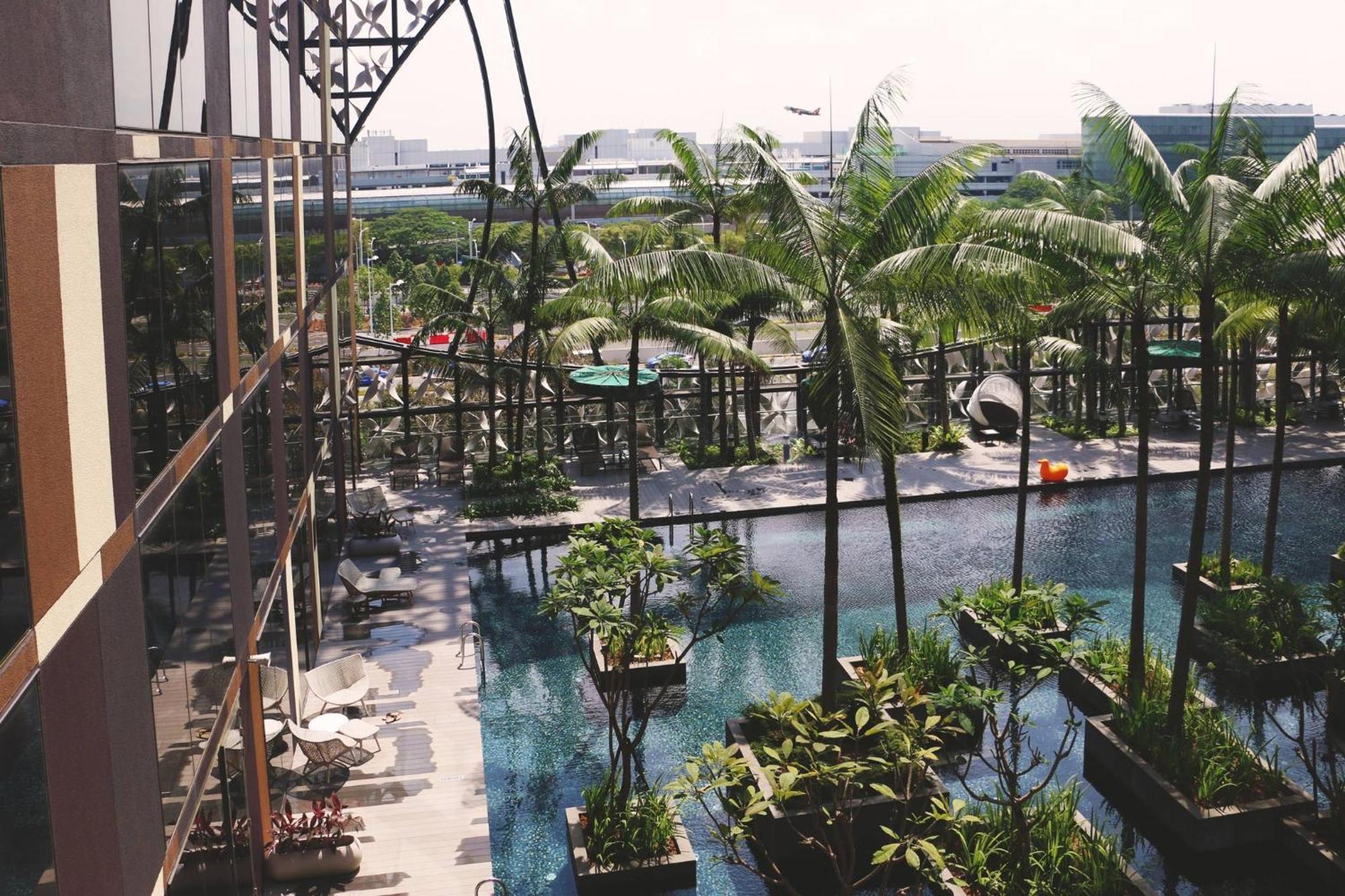 Crowne Plaza Changi Airport, An Ihg Hotel Singapur Exterior foto